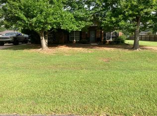 603 Baltzer Rd, Wetumpka, AL 36092