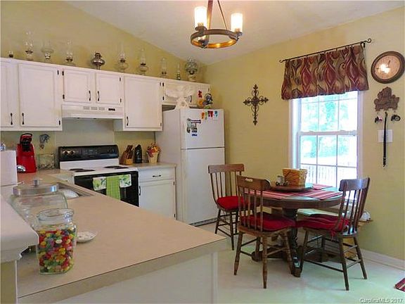 5th image of 1619 Barbara Ann Cir
