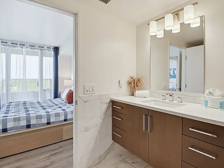 5115 Saratoga Ave #4 — Photo 7