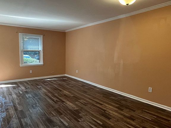 3rd image of 285 S Herlong Ave APT C