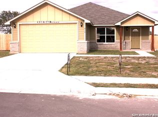 614 Caden, Kenedy, TX 78119