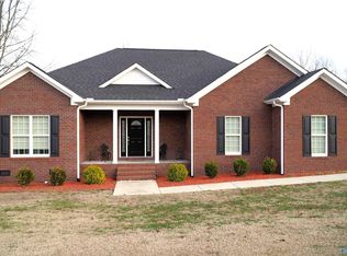 4 Sepenol Dr, Fayetteville, TN 37334