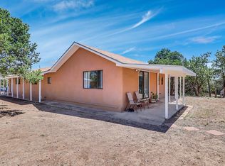 14 Lucas Rd, Edgewood, NM 87015