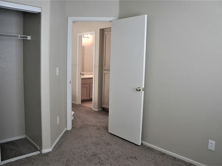 9084 Tiger Shale Way — Photo 13