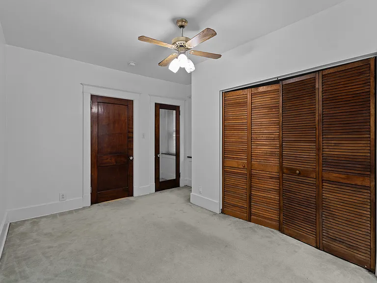 5500 Bartlett St — Photo 23