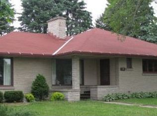 107 Main St, Arlington, WI 53911