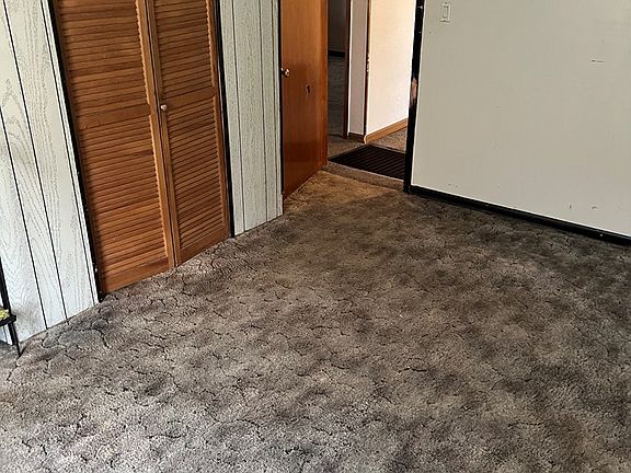 5th image of 214 Larew Ave
