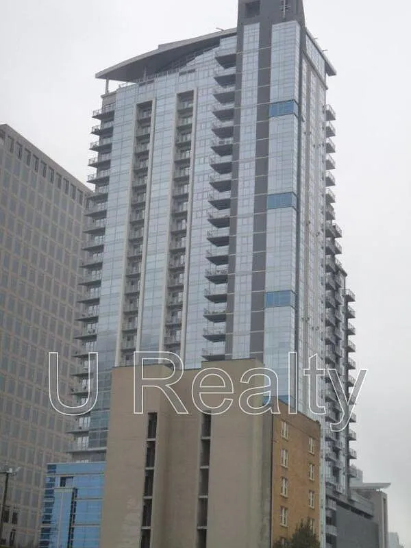1 bed, 1.0 bath, 759 sqft, $1,995 — Photo 1