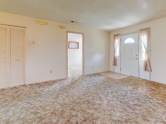 5th image of 942 California Woods Cir