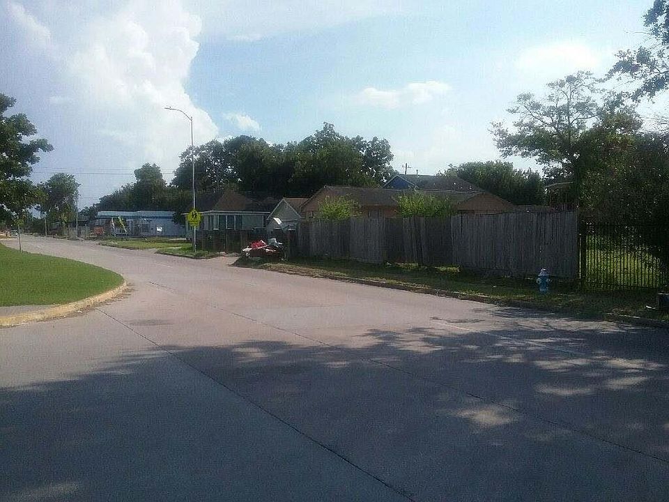 1st image of Irvington Blvd