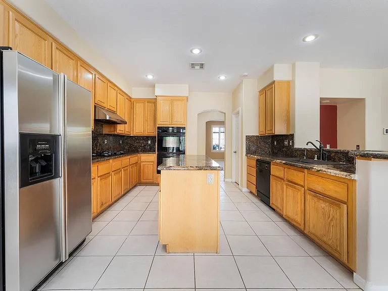 8901 Goldstone Ave — Photo 15