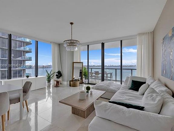 3rd image of 788 NE 23rd St #1102