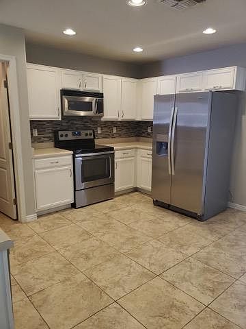 1st image of 580 W Jahns Ct