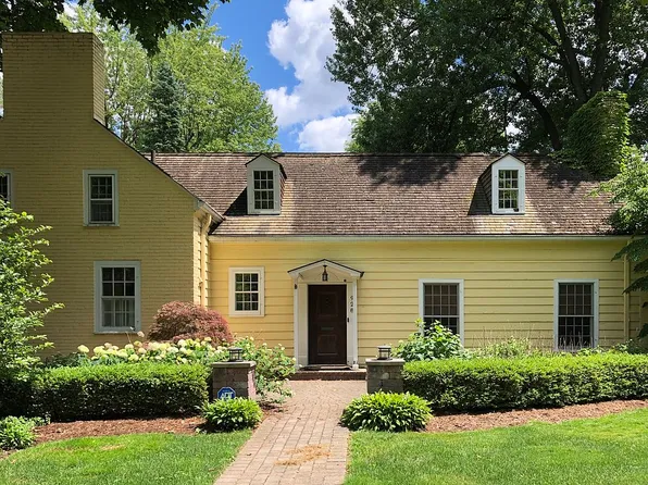 928 Poppleton Ave, Birmingham, MI 48009