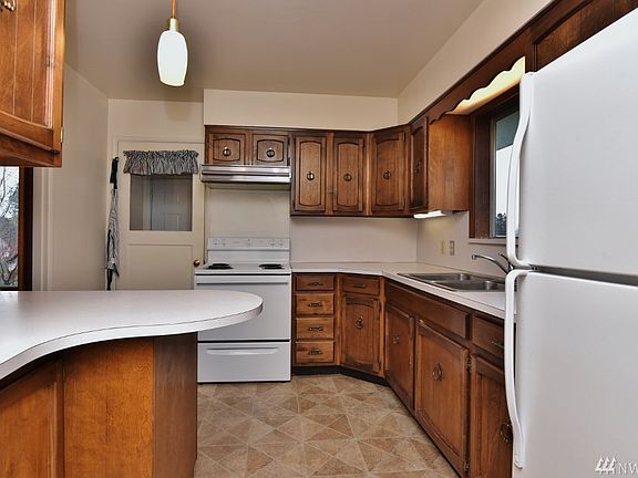 4th image of 1515 10th St