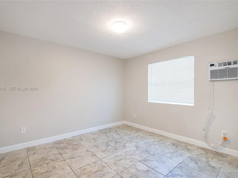 601 S Flagler Ave #6 — Photo 10