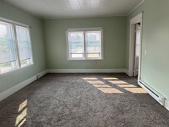 5th image of 78 S 4th St APT 3