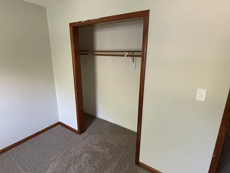 917 N Sunset Dr — Photo 20