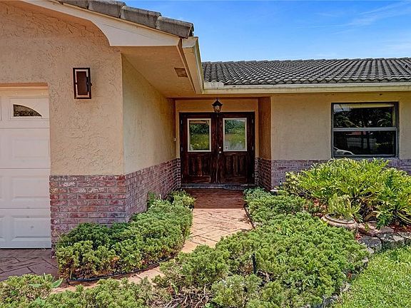 5th image of 8992 NW 21st Street