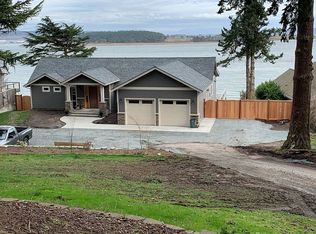 2700 SW Scenic Heights St, Oak Harbor, WA 98277
