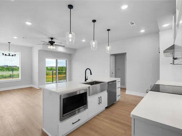 3330 Mp Pkwy #303, Bentonville, AR 72712