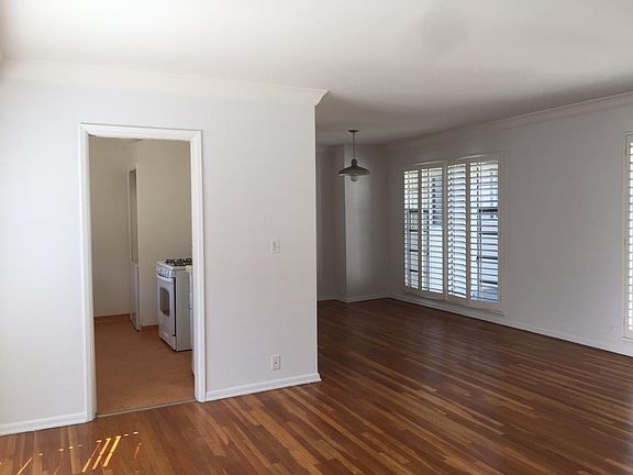 2nd image of 176 S Orange Grove Blvd APT 232