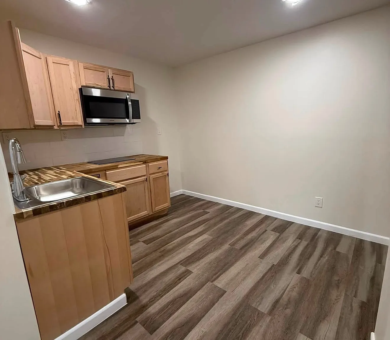 1 bed, 500 sqft, $1,160 — Photo 2