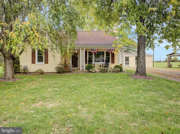 11918 Fort Loudon Rd, Mercersburg, PA 17236
