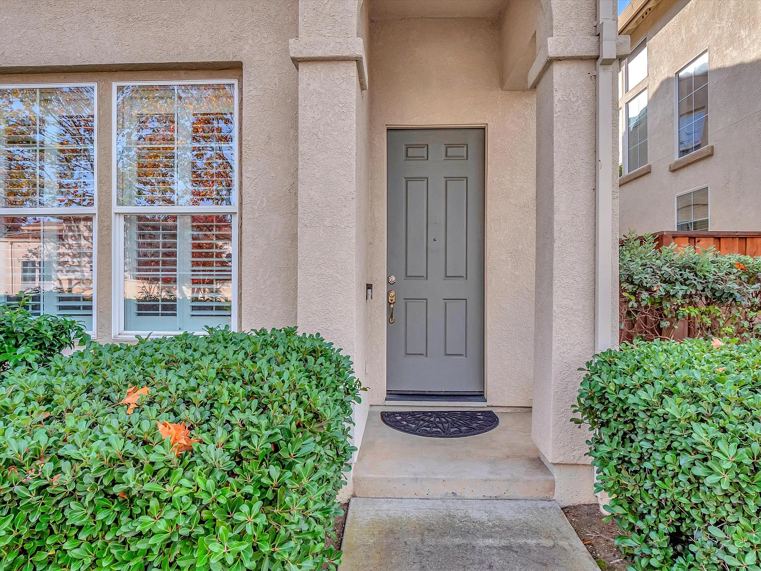 3 bed, 1843 sqft, $4,400 — Photo 3