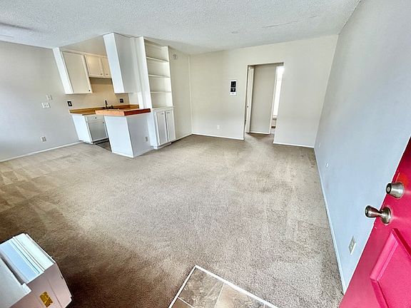 2nd image of 4135 38th St APT 5