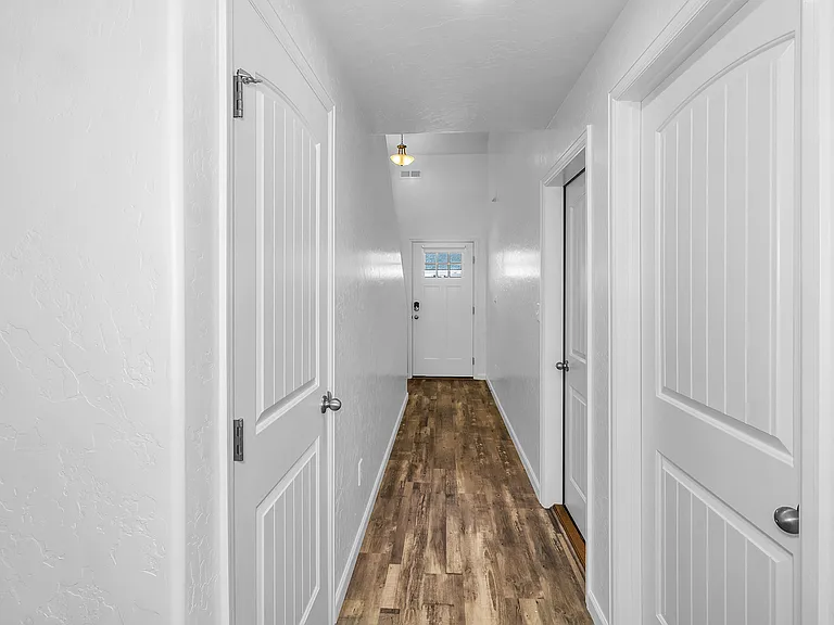 566 Graff Dairy Ct — Photo 5