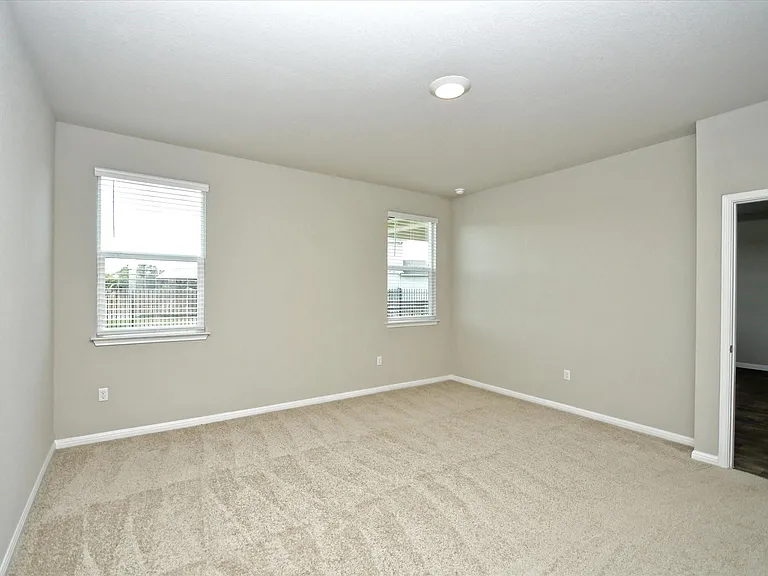 413 Rainmaker Ln — Photo 17