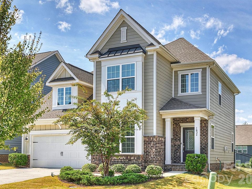 1st image of 1024 Gabardine Ln