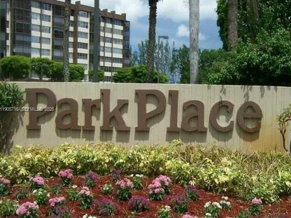 1100 Saint Charles Pl #Penthouse 15, Hollywood, FL 33026