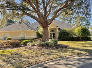 838 Chicopit Ln, Jacksonville, FL 32225