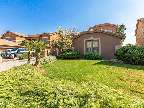 2nd image of 44385 W Yucca Ln