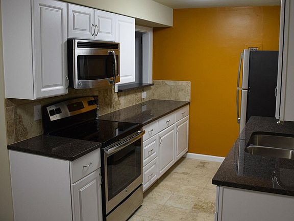 5th image of 4339 Roanoke Pkwy #D6c1d5883