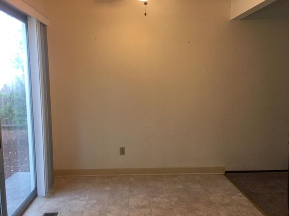 4th image of 499 Joaquin Dr