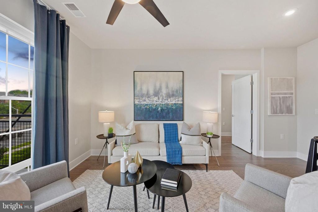Apartment in Gaithersburg, Crown, Montgomery - View 3