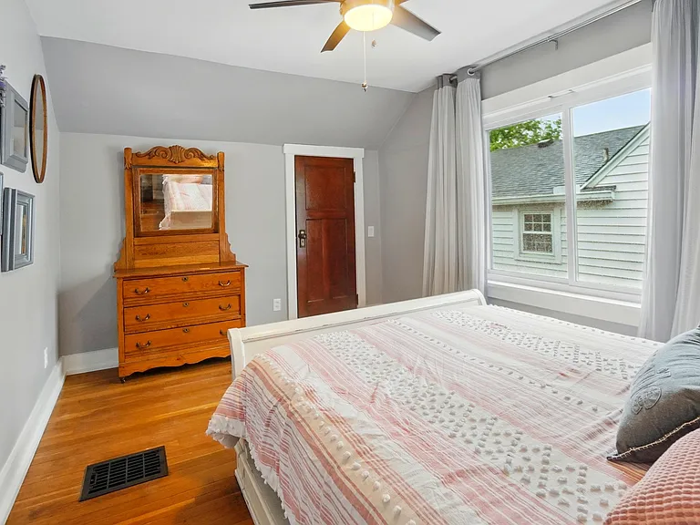 3000 Hillside Ave — Photo 34