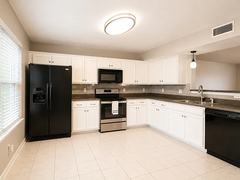 3166 Prater Ct — Photo 4