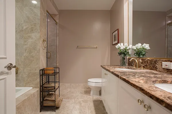 Sold by Douglas Elliman | media 8