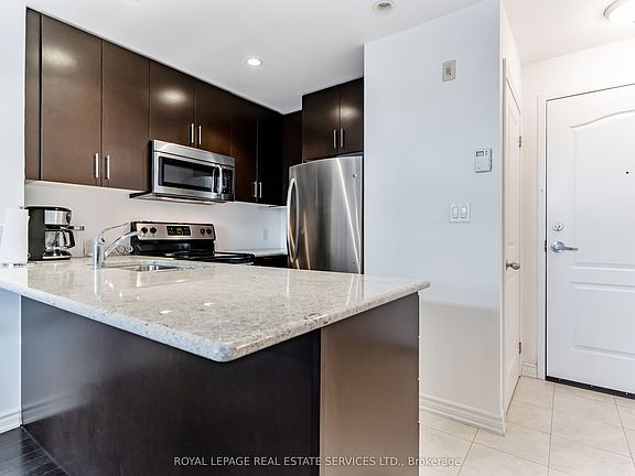 4th image of 5327 Upper Middle Rd #404