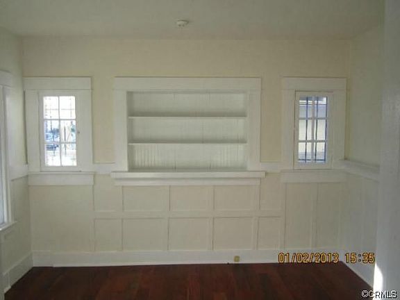 5th image of 829 W 56th St