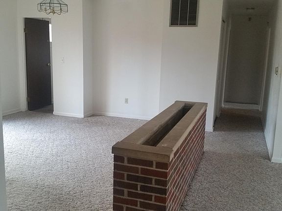 5th image of 3348 Delbrook Dr