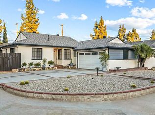 8156 Darby Pl, Reseda, CA 91335