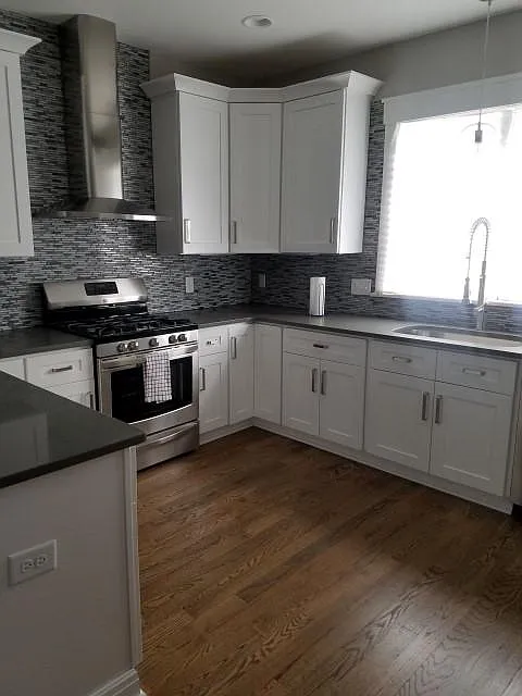 3 bed, 2.5 bath, 1622 sqft, $2,495 — Photo 2