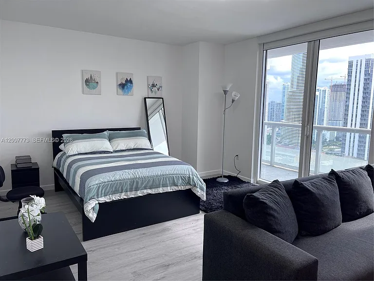 50 Biscayne Blvd #3209 — Photo 3