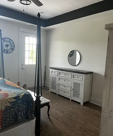 856 Johnson Ave — Photo 13