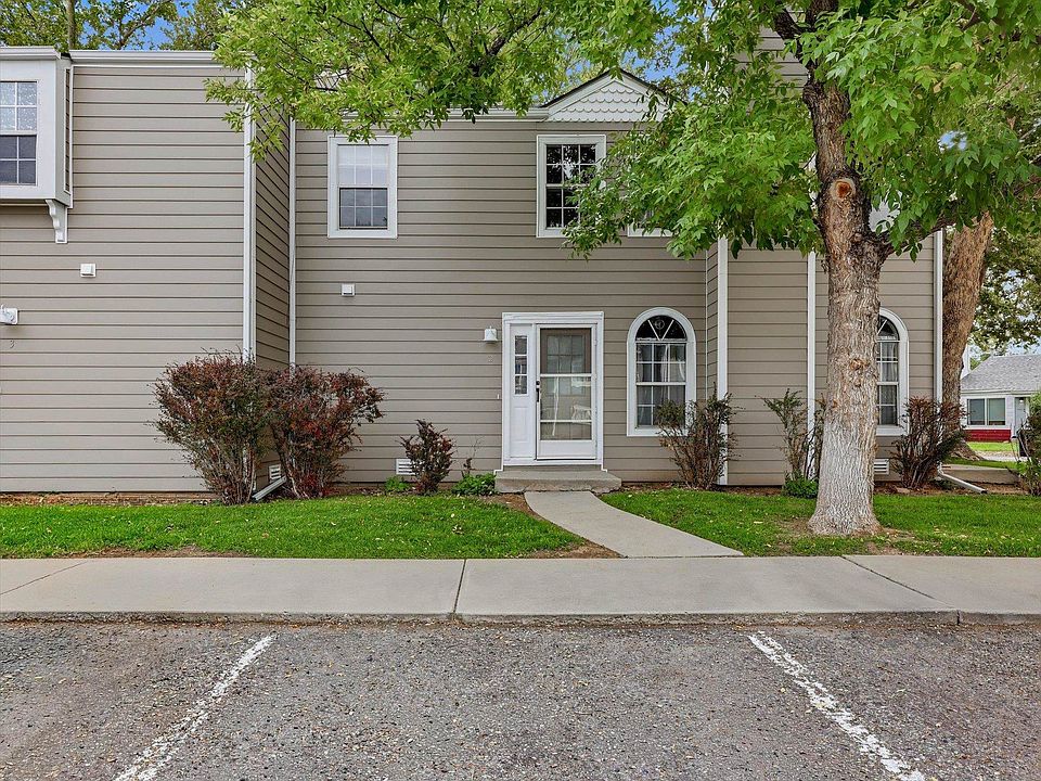 1st image of 256 Coventry Pl Unit 2